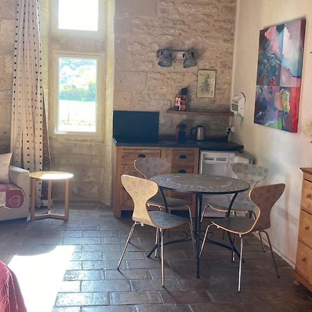 Mas De La Rivoire B&B Villevieille Eksteriør bilde