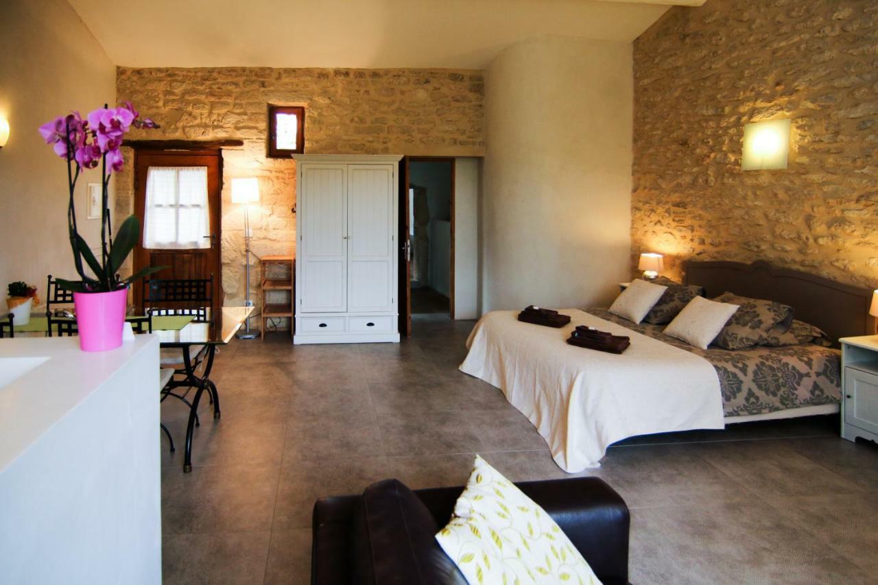 Mas De La Rivoire B&B Villevieille Eksteriør bilde