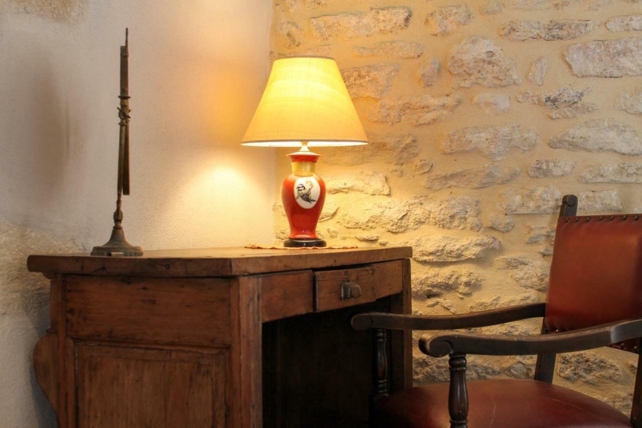 Mas De La Rivoire B&B Villevieille Eksteriør bilde